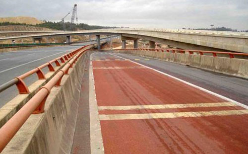 定日轻载防滑路面粘结材料