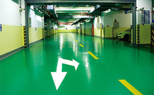 定日定日环氧地坪漆可以用水冲洗吗