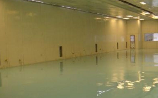 定日自流平环氧地坪中涂